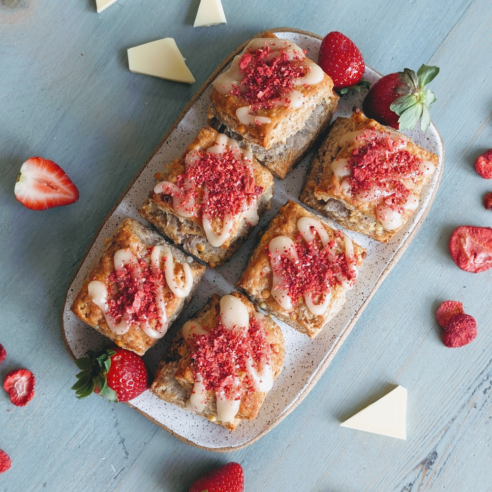 white lily strawberry biscuits Strawberry White Chocolate Biscuits (6-pack)