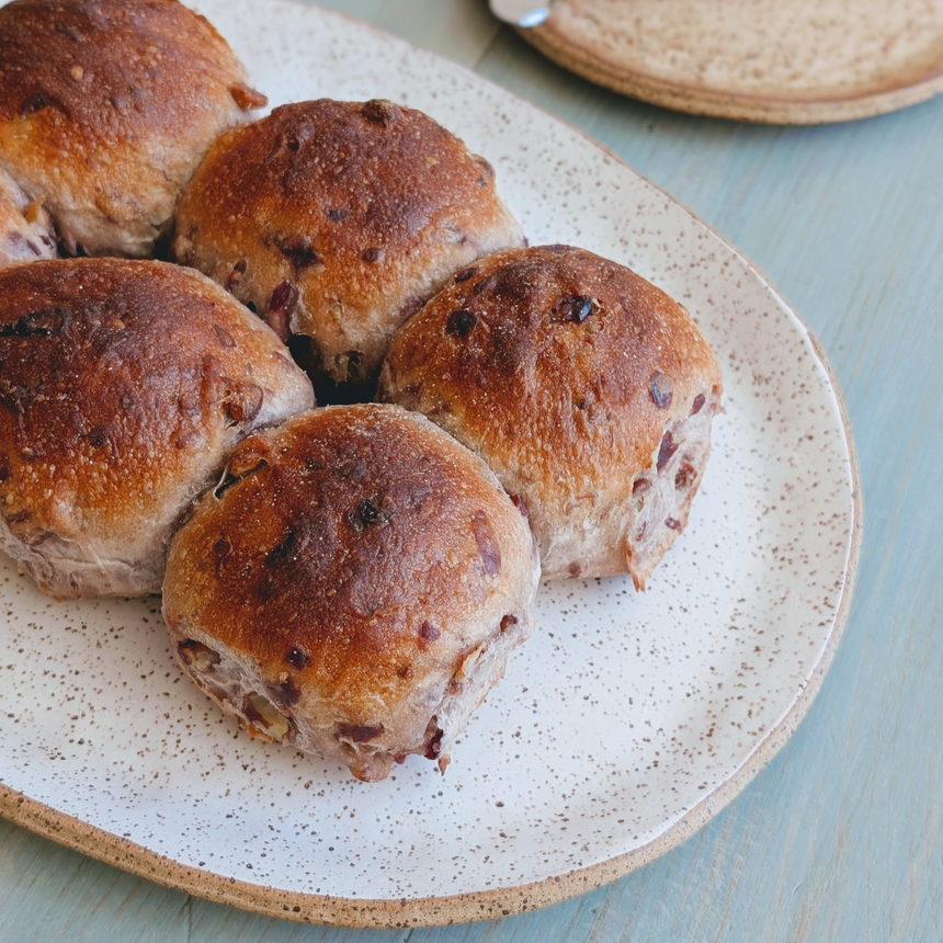 Tear & Share Cranberry-Pecan Rolls (6-pack)